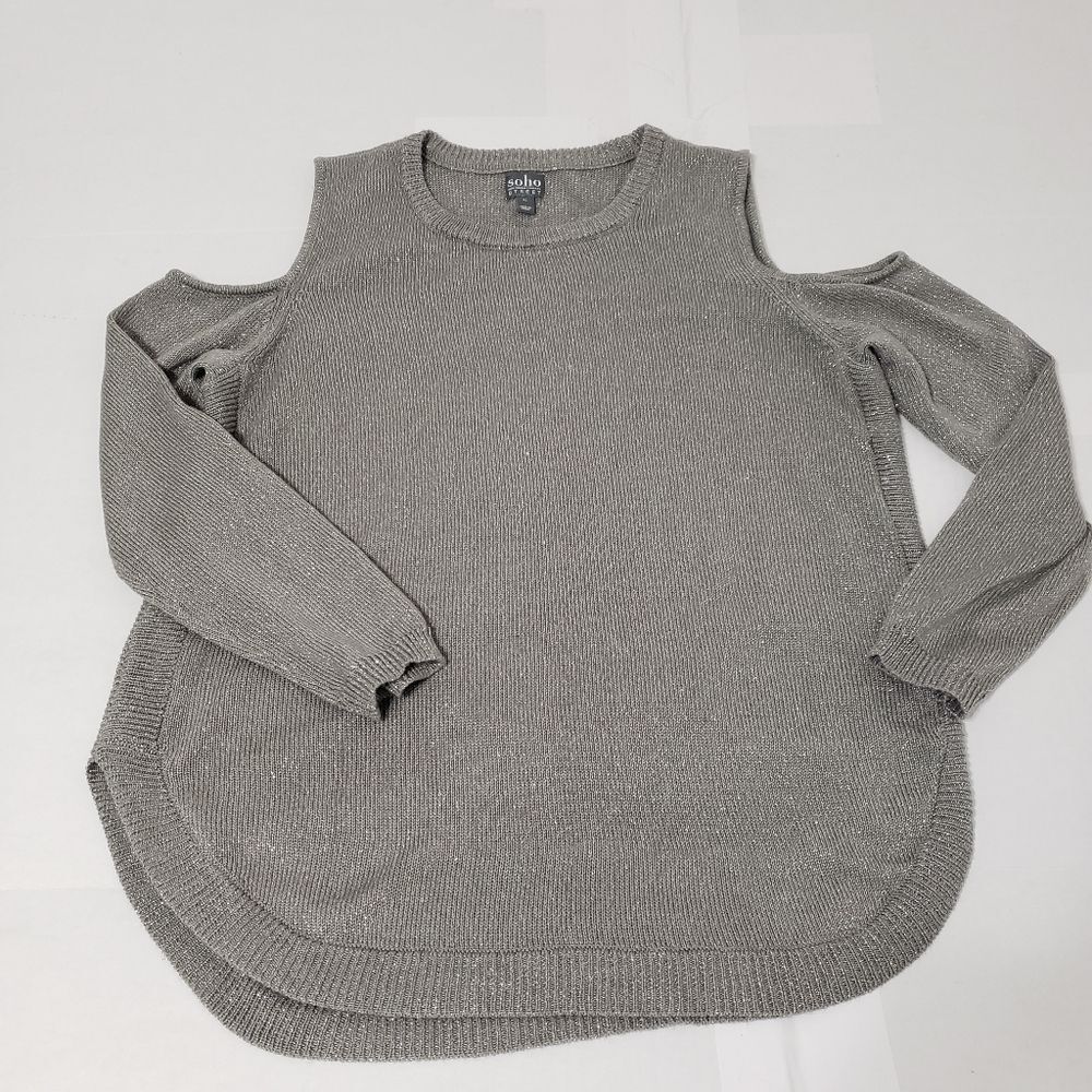 Soho Street New York & Co Shoulder less knit ling sleeve sweater Women's xl gray